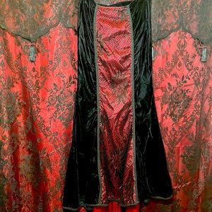 Lip service gothic lace maxi skirt. Small